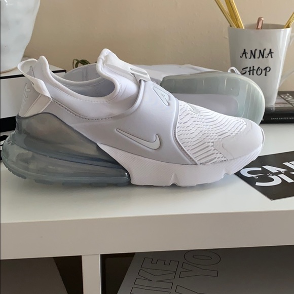 NWT Nike Air Max 270 triple white - Picture 7 of 9